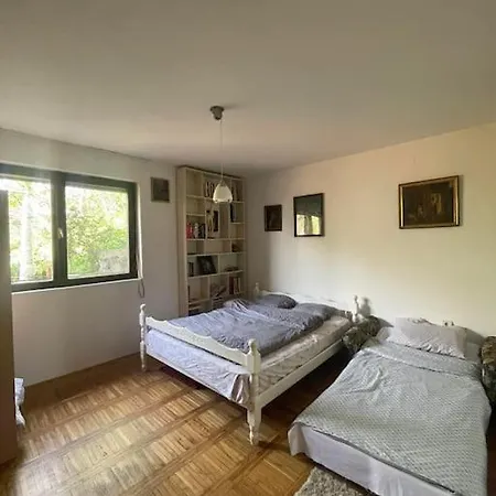 Lovely With Beautiful View And Parking Apartman Novi Sad